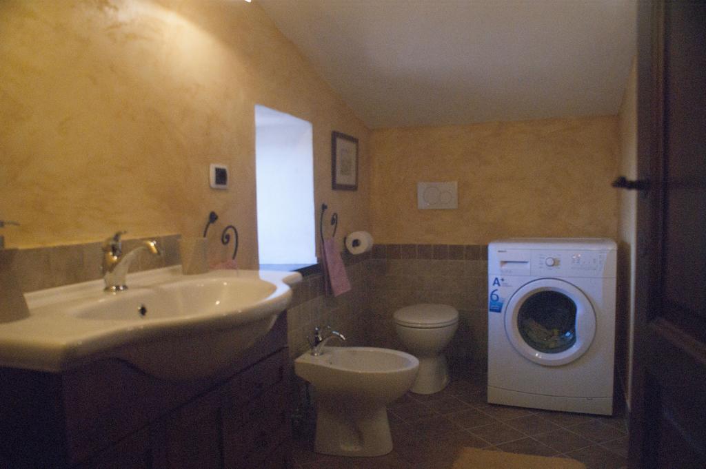 La Casa Del Viandante Βίλα Radicofani Δωμάτιο φωτογραφία